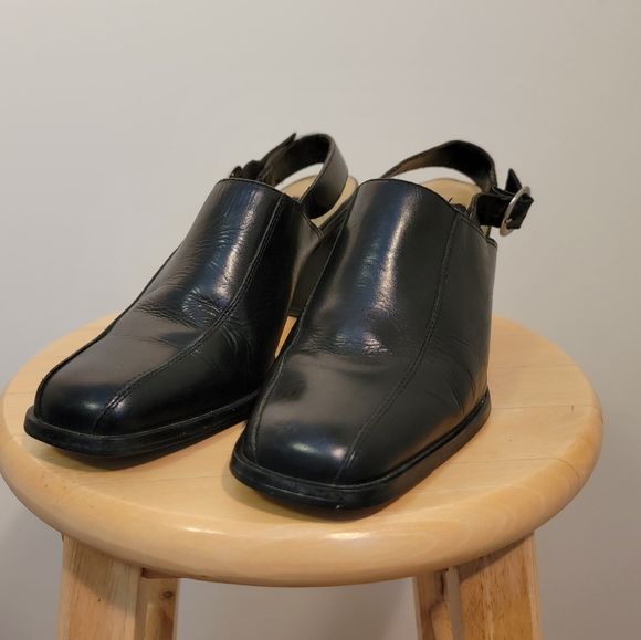 gorgeous black leather slingback loafers high heels row vintage BATA 90s y2k - Picture 2 of 5